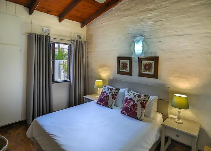One Jack Powell House- Classic Family Home Steps Away From The Beach
