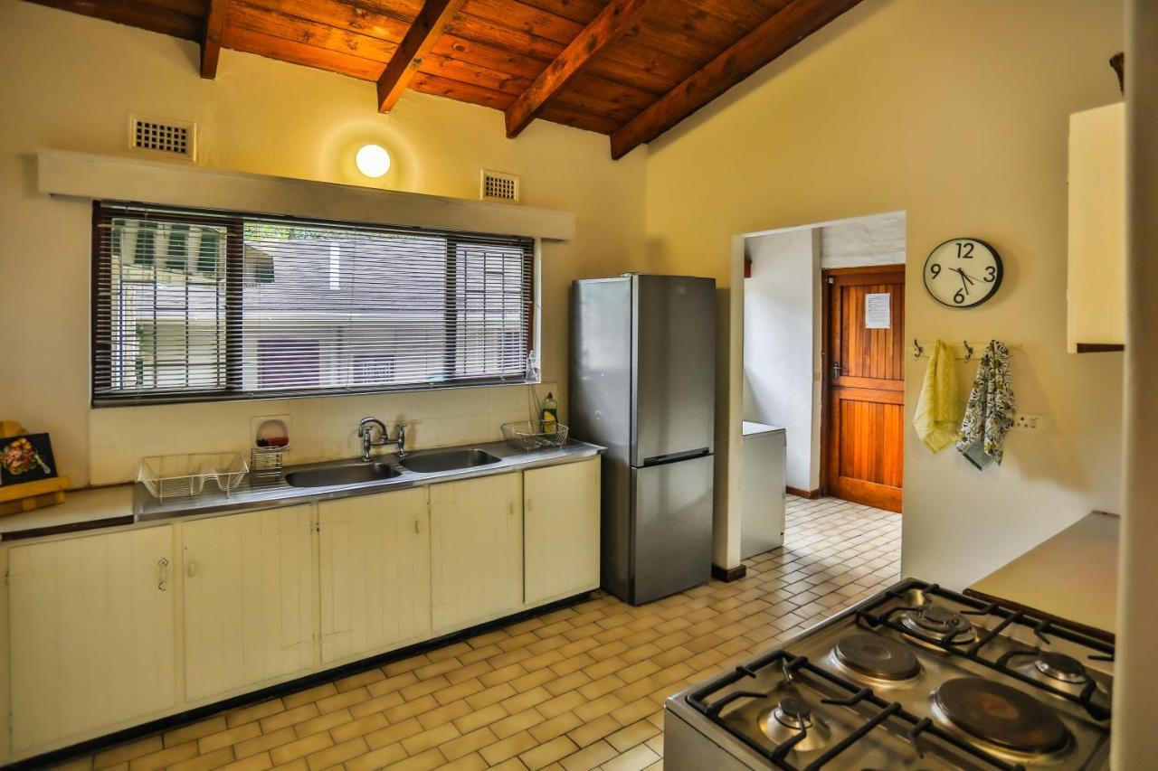 One Jack Powell House- Classic Family Steps Away From The Casa de Férias *
