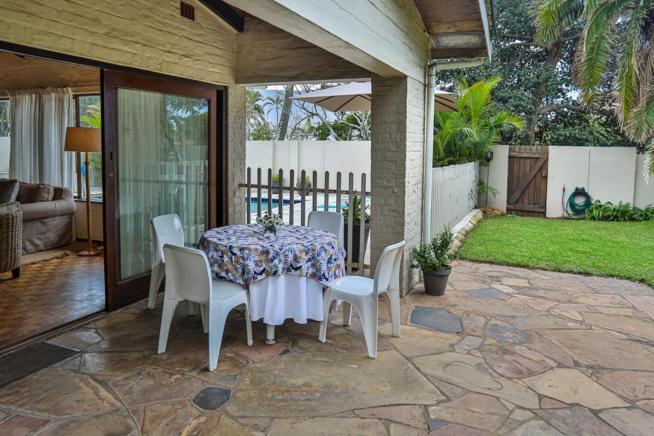 One Jack Powell House- Classic Family Steps Away From The Holiday home *