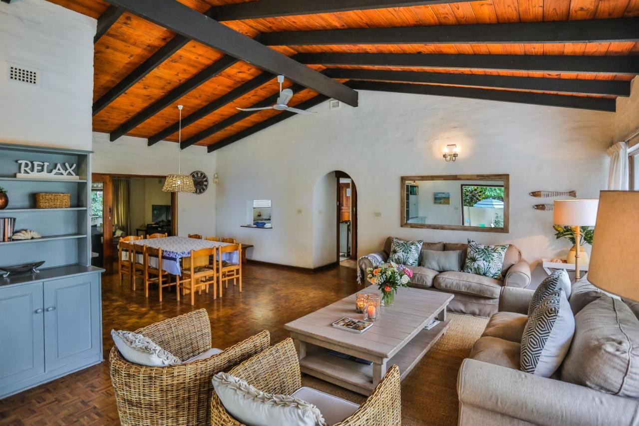 One Jack Powell House- Classic Family Steps Away From The *
