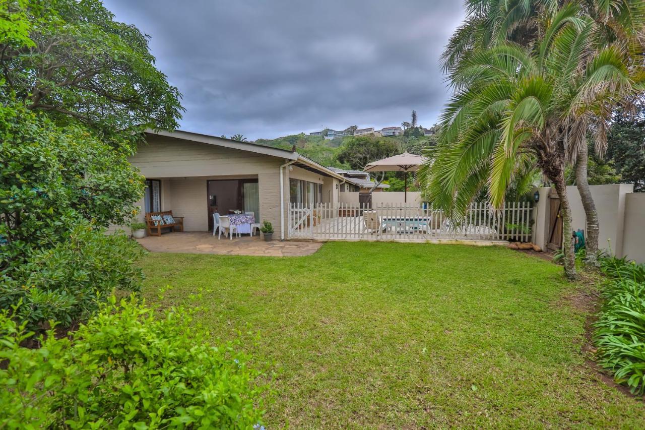 One Jack Powell House- Classic Family Steps Away From The * Ballito